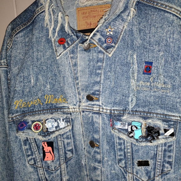 Never Made Vase of Roses Vintage Levi's Denim Jacket Complexcon - Picture 3 of 6